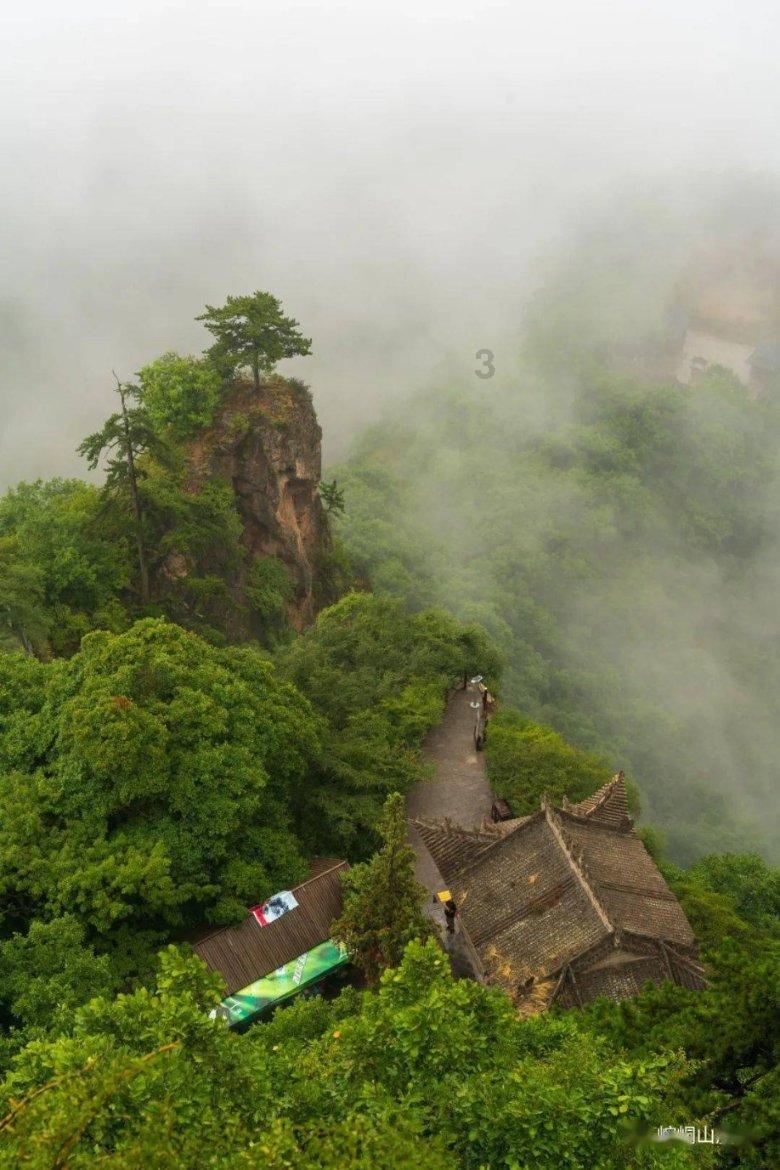 小城夏天串词简短游戏画面