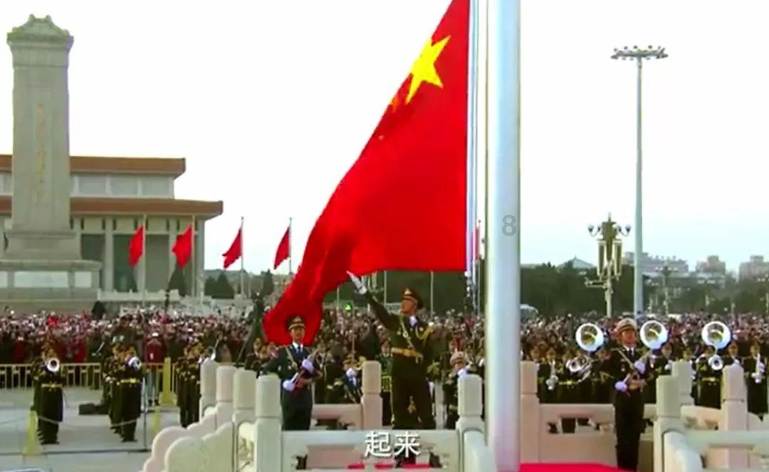 黄渤李健携手唱跳《我们的青春组曲》，如何评价两人在舞台上的表现？游戏画面