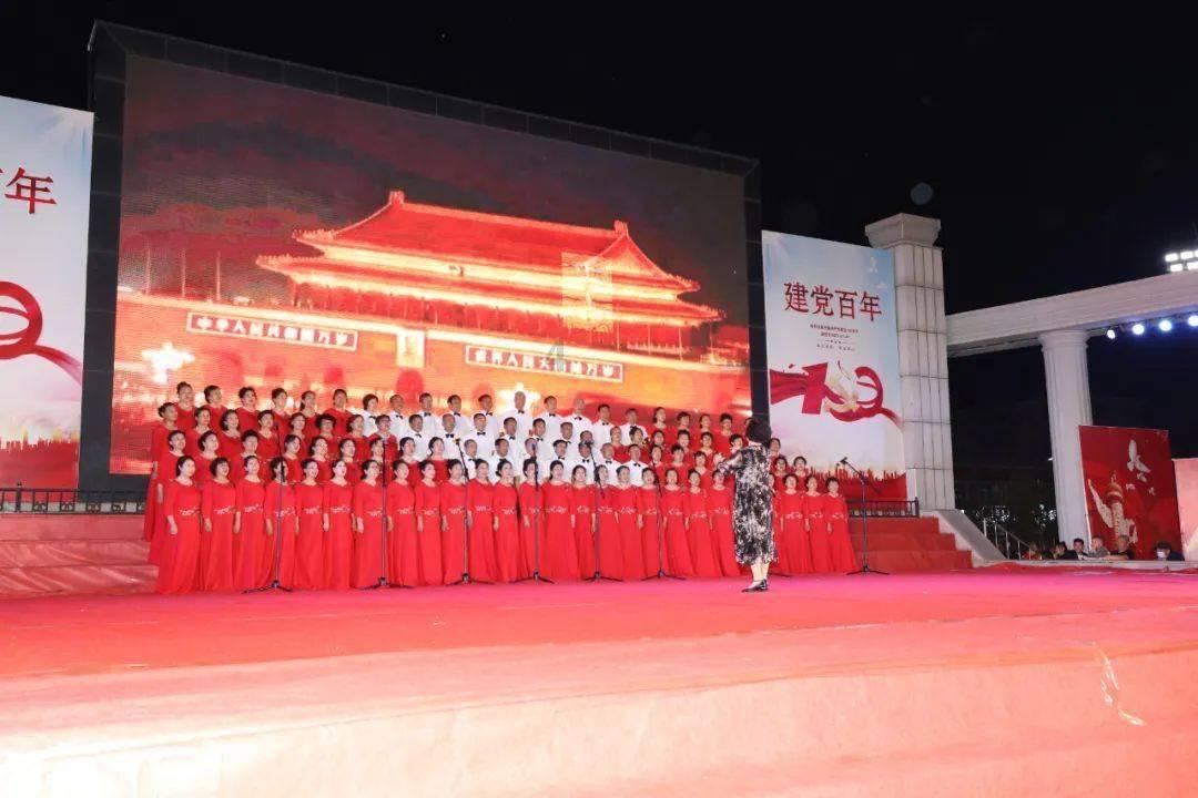 活埋生父、夺人妻子、逃过死牢抗过日,这个土匪不一般