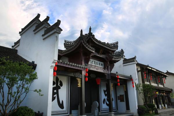 雁门太守行 原文及翻译游戏画面