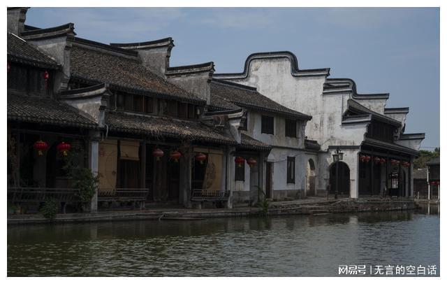 为什么有的微信没有朋友圈游戏画面